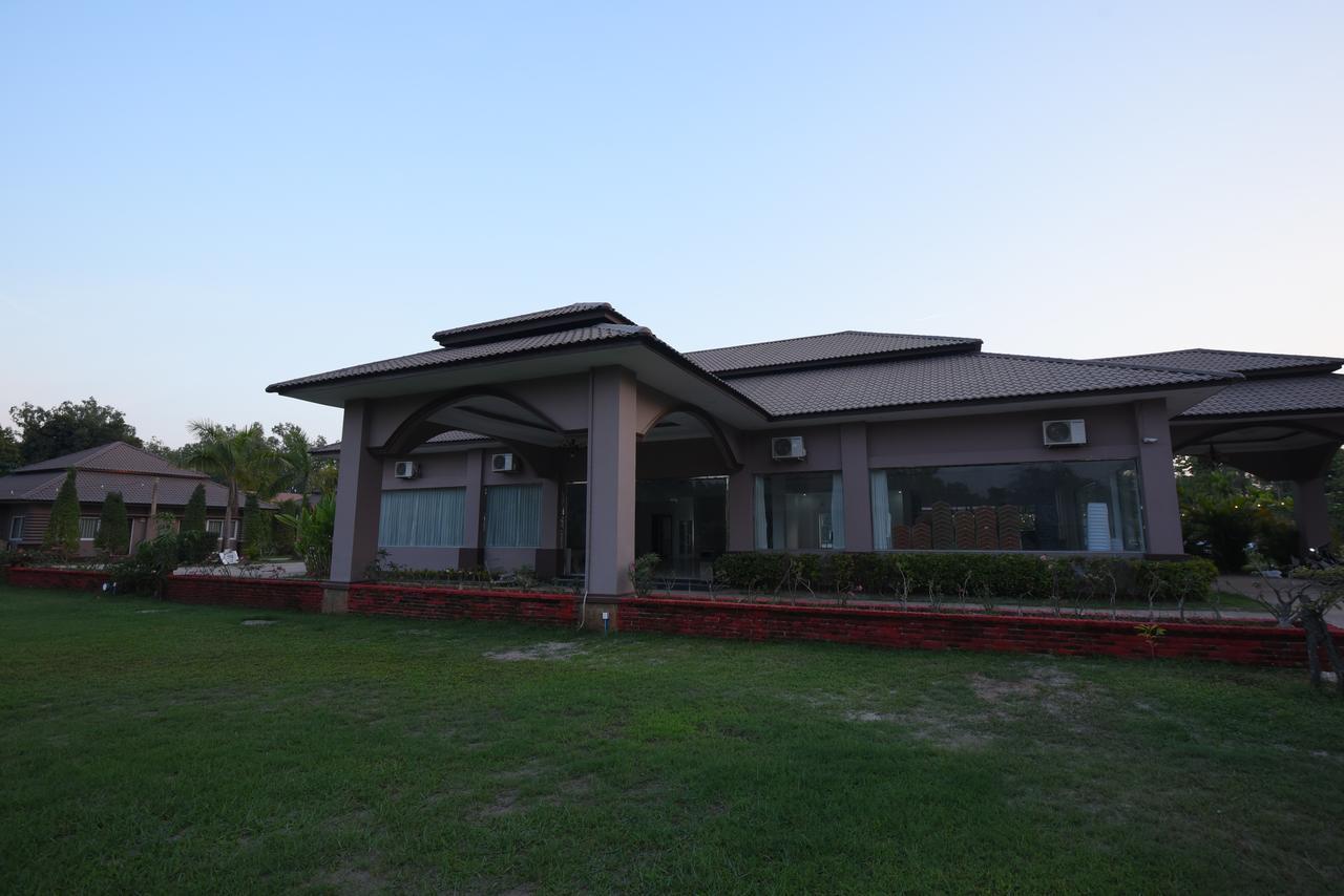 Hpa An Breeze Hotel Екстер'єр фото